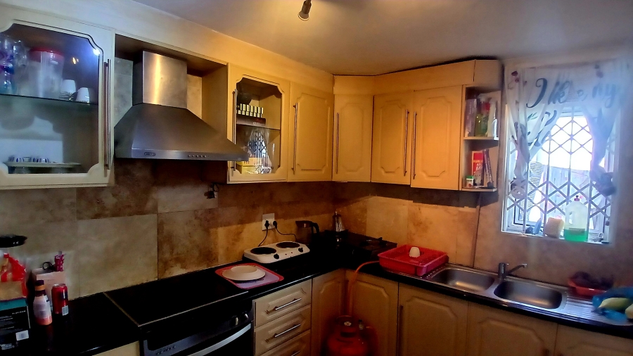 2 Bedroom Property for Sale in King Williams Town Central Eastern Cape